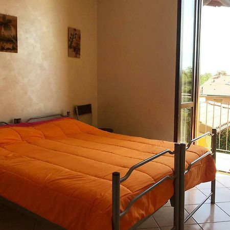 Villa The Sweet Rose With Pool Манерба дел Гарда Екстериор снимка