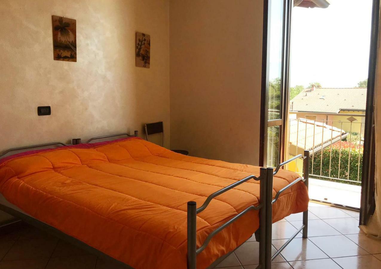 Villa The Sweet Rose With Pool Манерба дел Гарда Екстериор снимка