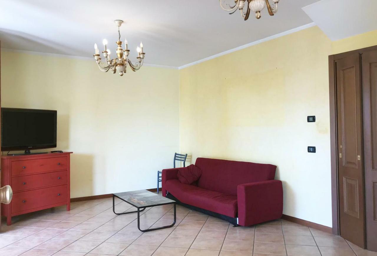 Villa The Sweet Rose With Pool Манерба дел Гарда Екстериор снимка