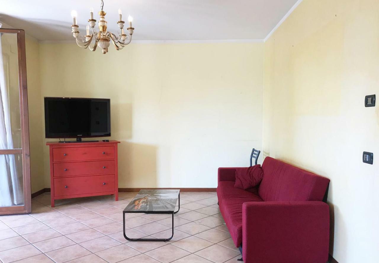 Villa The Sweet Rose With Pool Манерба дел Гарда Екстериор снимка